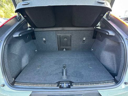 Certified 2023 Volvo C40 P8 Recharge Ultimate image 14