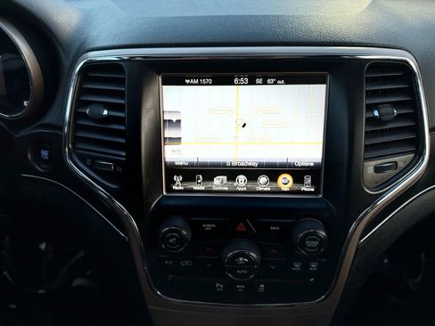 Used 2014 Jeep Grand Cherokee Limited image 37