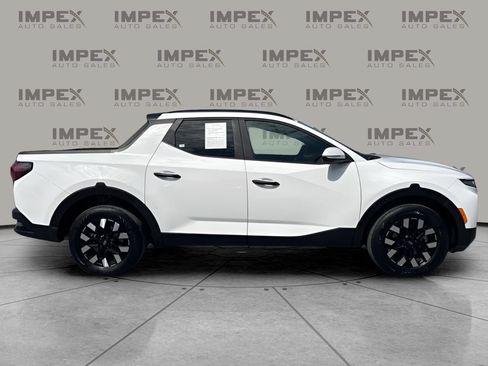 Used 2025 Hyundai Santa Cruz SEL FWD image 6