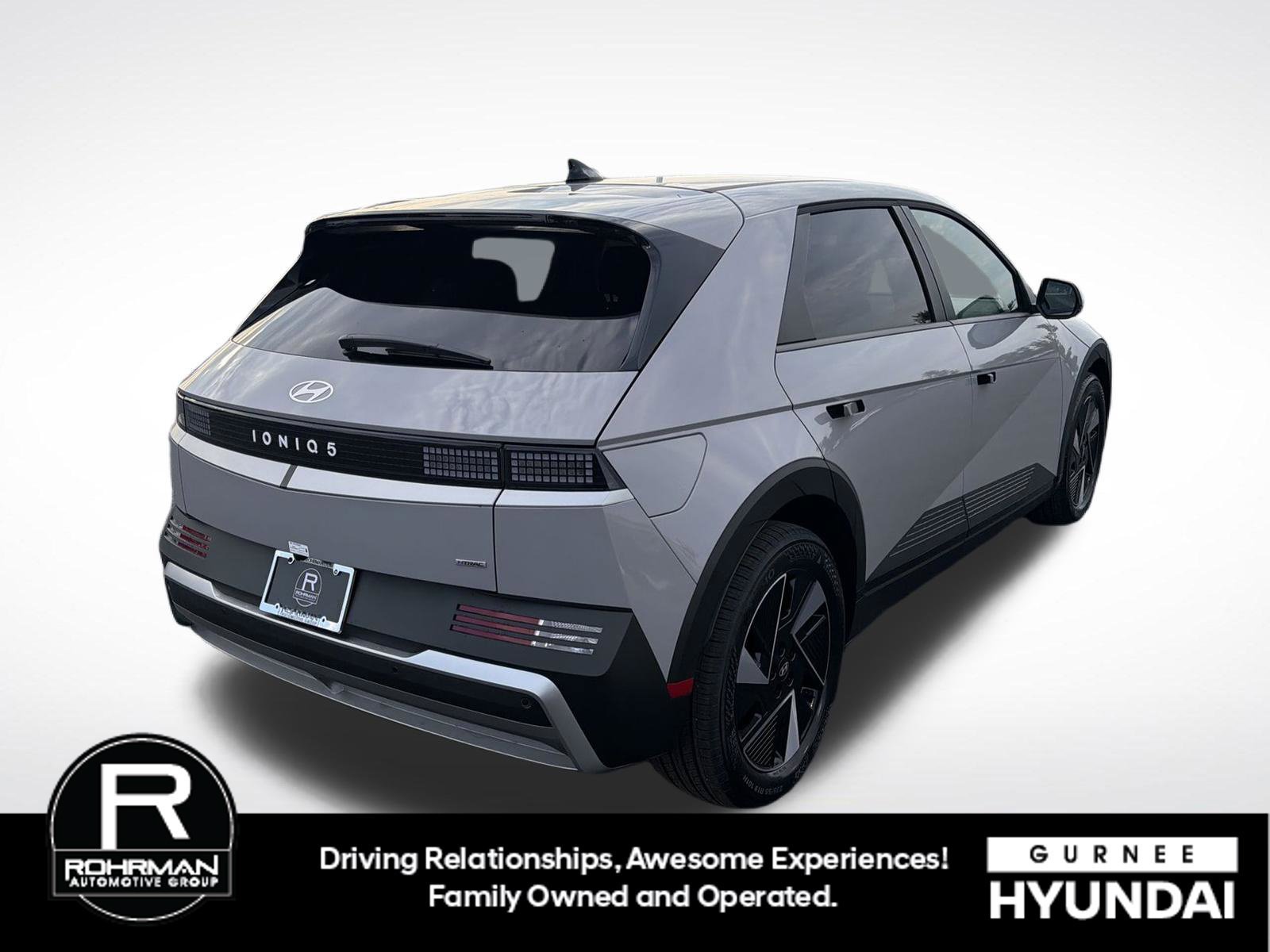 New 2026 Hyundai Ioniq 5 SE AWD/4WD image 8