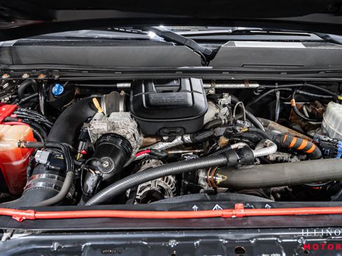 Used 2011 GMC Sierra 3500 Denali image 40