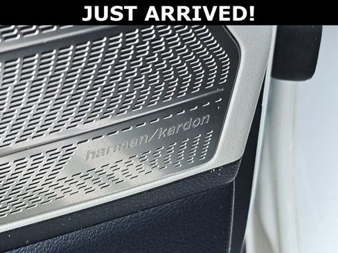 Used 2022 Hyundai Palisade Calligraphy w/ Winter Package image 15