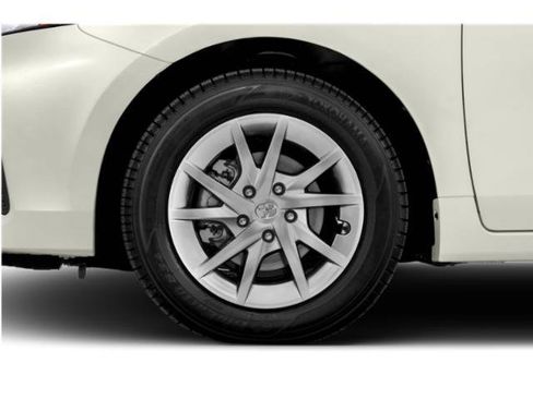 Used 2015 Toyota Prius V Five w/ Advanced Technology Package image 11