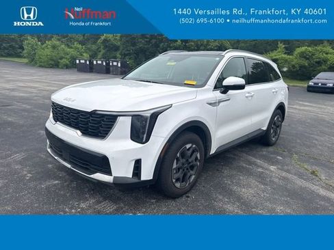 Used 2025 Kia Sorento S w/ Panoramic Sunroof Package FWD image 1