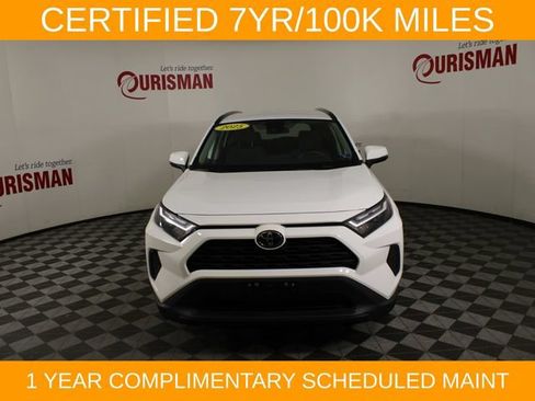 Used 2025 Toyota RAV4 XLE AWD/4WD image 13