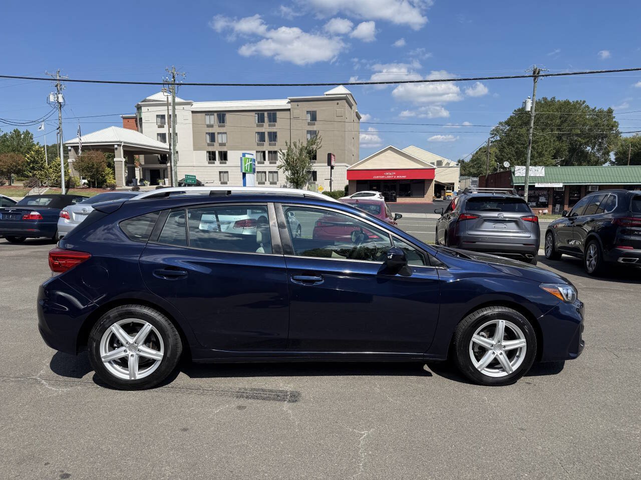 Used 2019 Subaru Impreza 2.0i Premium w/ Eyesight & BSD/Rcta & SRF AWD/4WD image 9