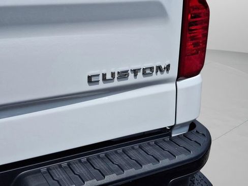 Used 2024 Chevrolet Silverado 1500 Custom Trail Boss AWD/4WD image 36