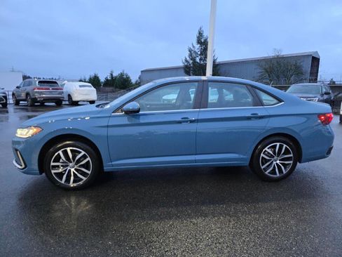 New 2026 Volkswagen Jetta SE image 7