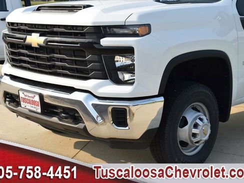 New 2025 Chevrolet Silverado 3500 W/T w/ WT Convenience Package image 24