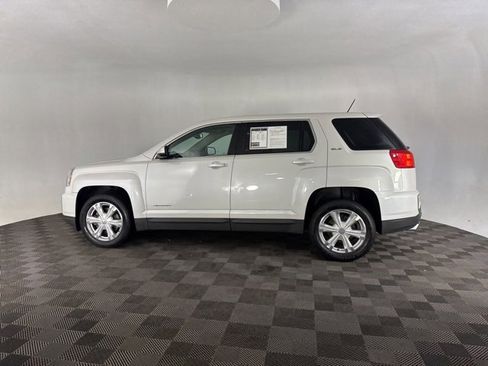 Used 2017 GMC Terrain SLE image 4