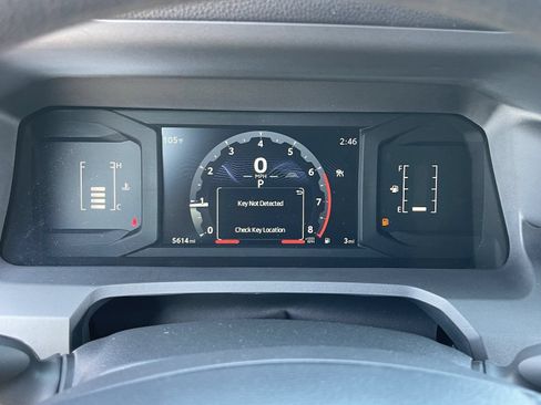 Used 2026 Toyota Tacoma SR5 AWD/4WD image 30