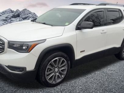 Used 2017 GMC Acadia SLT