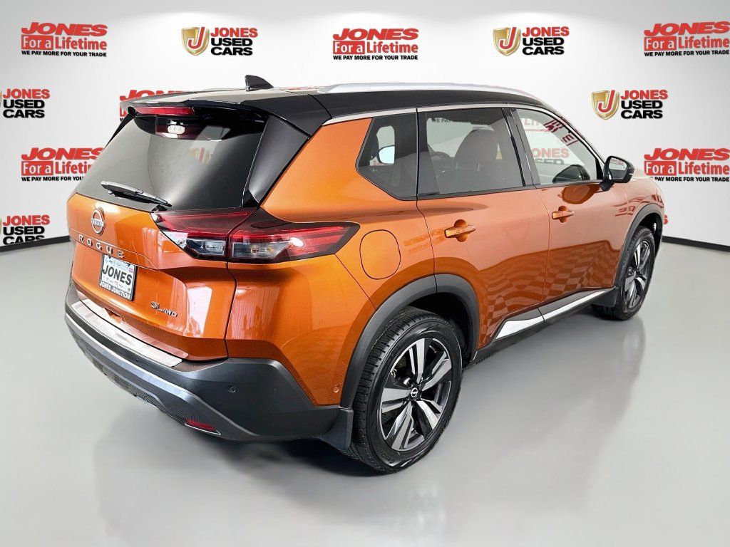 Certified 2023 Nissan Rogue SL w/ SL Premium Package AWD/4WD image 18