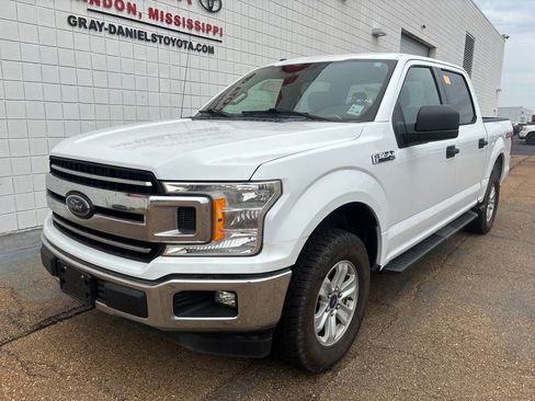 Used 2018 Ford F150 XLT image 1