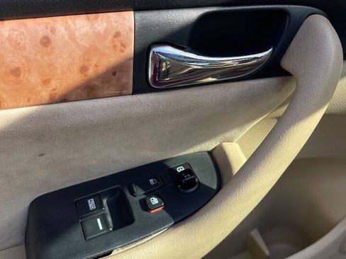 Used 2003 Honda Accord EX image 25