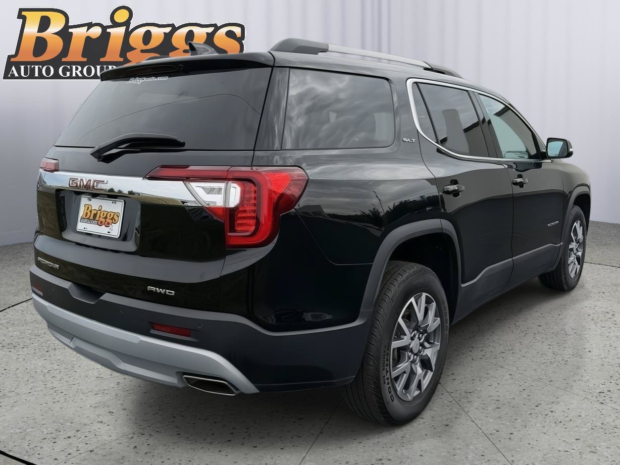 Used 2023 GMC Acadia SLT AWD/4WD image 5