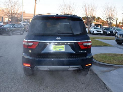 Certified 2024 Nissan Armada Platinum w/ Captain's Chairs Package image 7