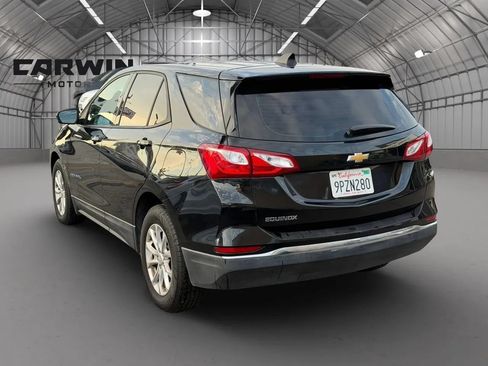 Used 2018 Chevrolet Equinox LS FWD image 5