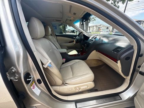 Used 2012 Lexus ES 350 w/ Preferred Accessory Pkg image 20