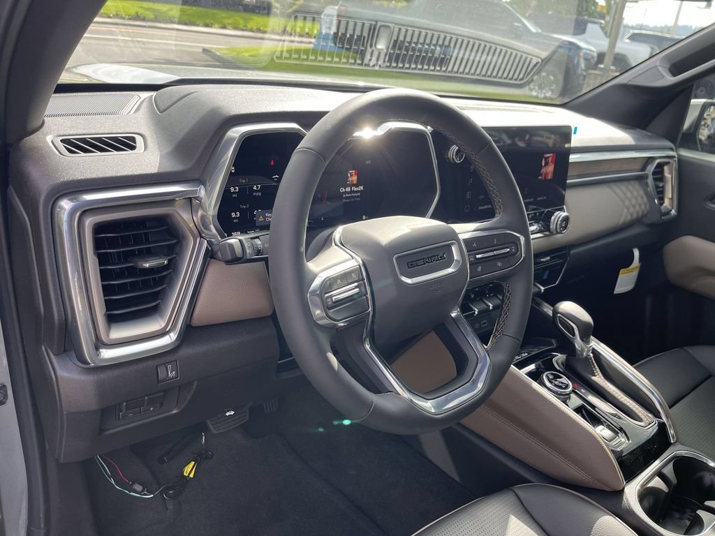 New 2026 GMC Canyon Denali AWD/4WD image 10