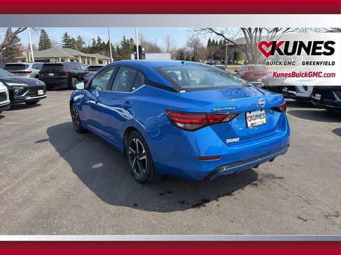 Used 2025 Nissan Sentra SV image 8