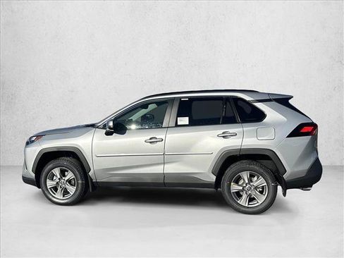 New 2025 Toyota RAV4 XLE image 4