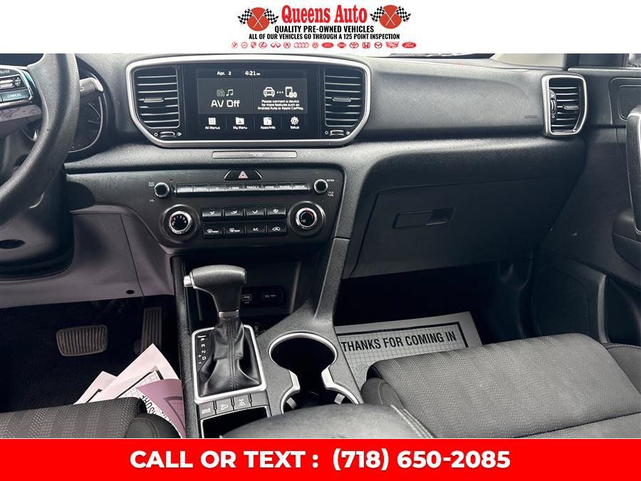 Used 2021 Kia Sportage LX AWD/4WD image 13