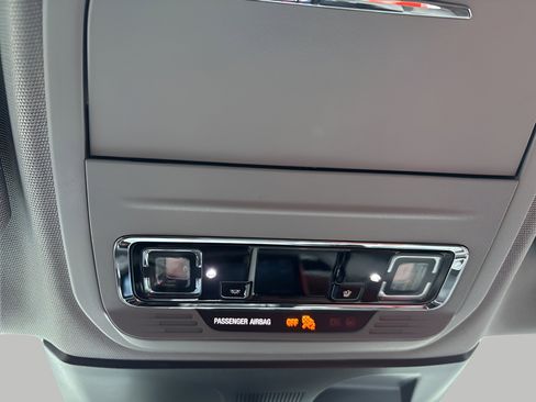 Used 2022 Lincoln Corsair Reserve image 22