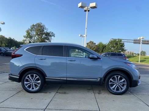 Used 2022 Honda CR-V Touring image 16