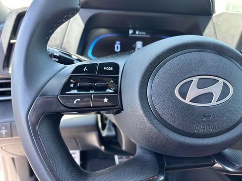 Certified 2025 Hyundai Elantra Sport w/ Cargo Package FWD image 19