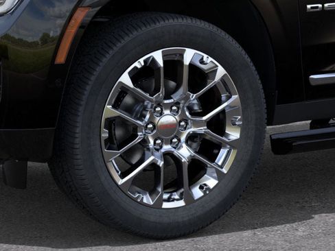 New 2026 GMC Yukon XL Denali image 11