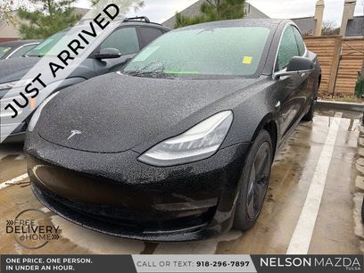Used 2019 Tesla Model 3 Mid Range