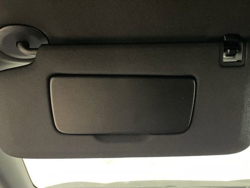 New 2026 Chevrolet Equinox LT w/ Convenience Package II image 21