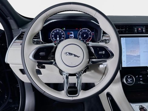 Used 2026 Jaguar F-PACE R-Dynamic S AWD/4WD image 12