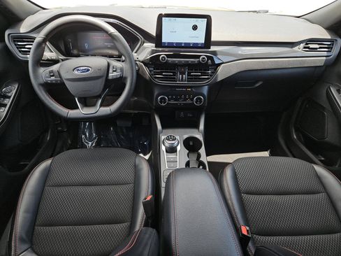 Used 2025 Ford Escape ST-Line AWD/4WD image 25