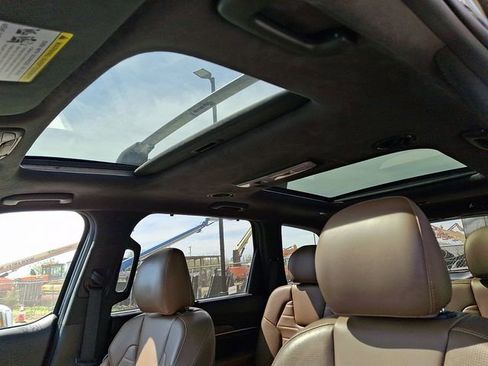 Used 2020 Kia Telluride SX w/ SX Prestige Package AWD/4WD image 14