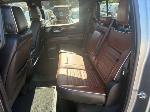 Used 2026 GMC Sierra 1500 Denali Ultimate AWD/4WD image 13