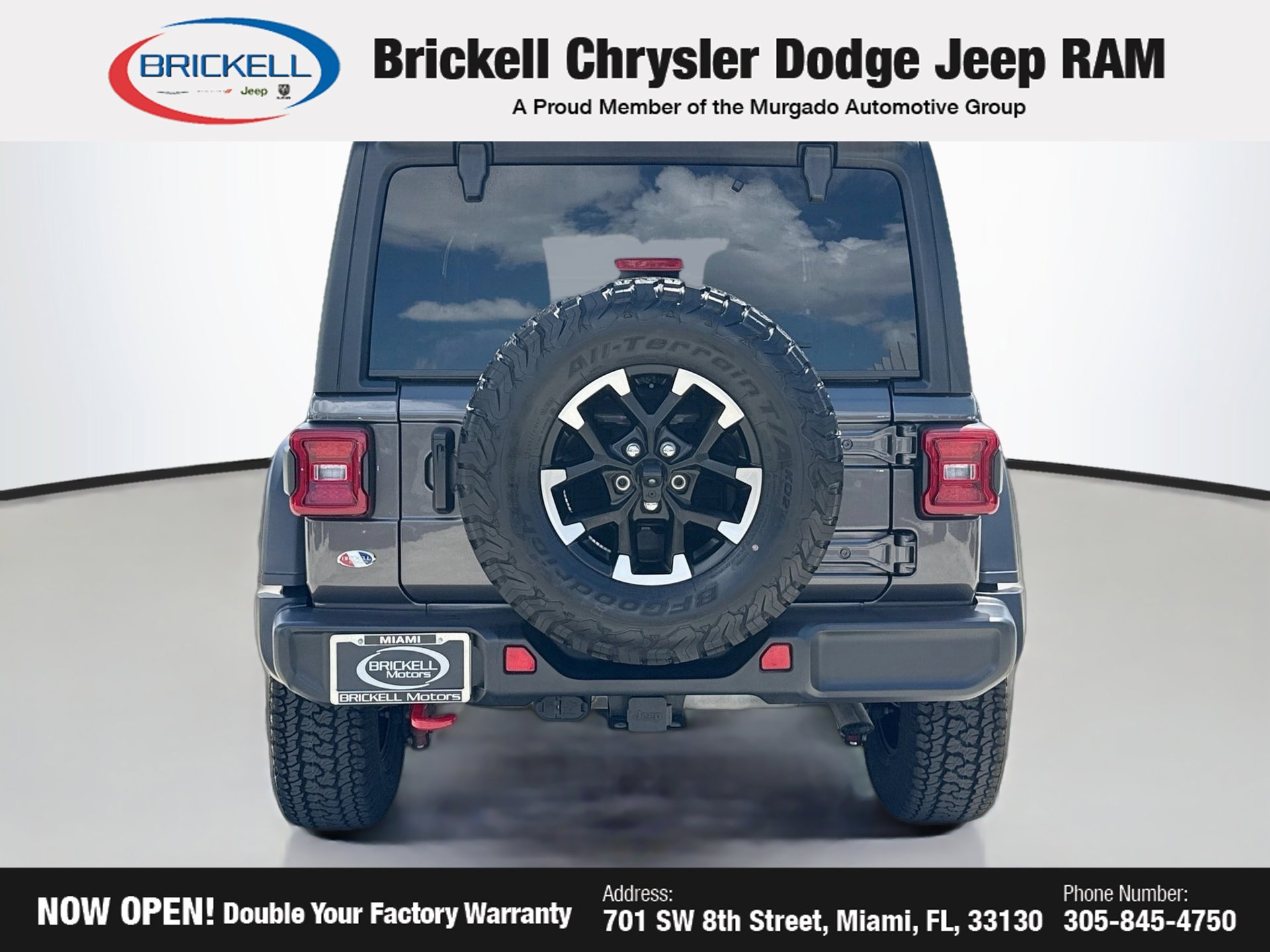 Used 2025 Jeep Wrangler Unlimited Rubicon AWD/4WD image 4