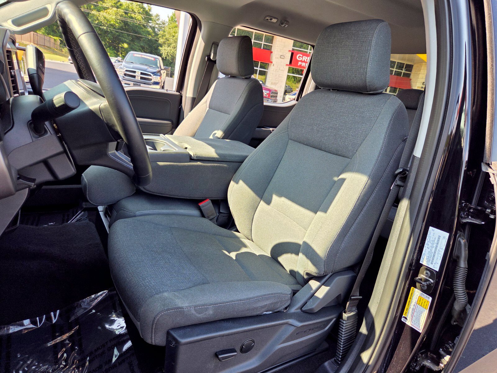 Used 2025 Ford F150 XLT w/ Equipment Group 301A Standard AWD/4WD image 7