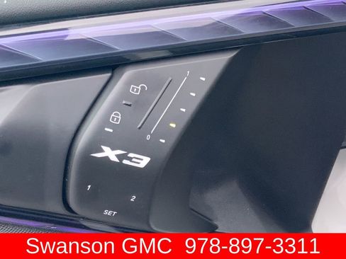 Used 2025 BMW X3 xDrive30i w/ M Sport Package image 22