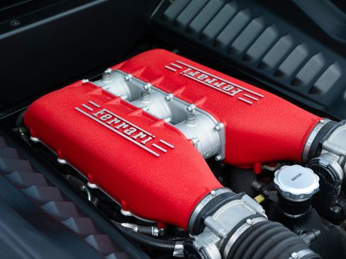 Used 2013 Ferrari 458 Italia Coupe RWD image 41