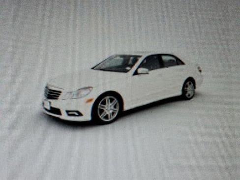 Used 2010 Mercedes-Benz E 350 Sedan image 1