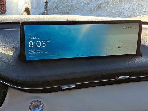 Certified 2023 Genesis GV70 2.5T w/ Select Package image 24