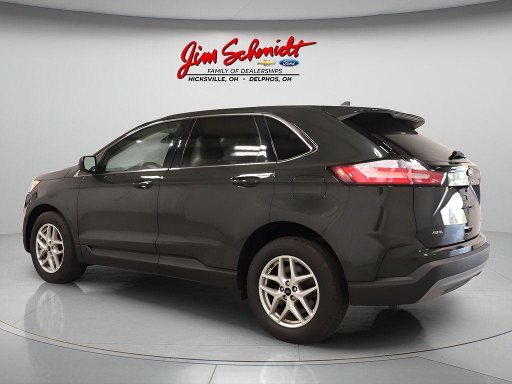 Used 2024 Ford Edge SEL w/ Convenience Package AWD/4WD image 4