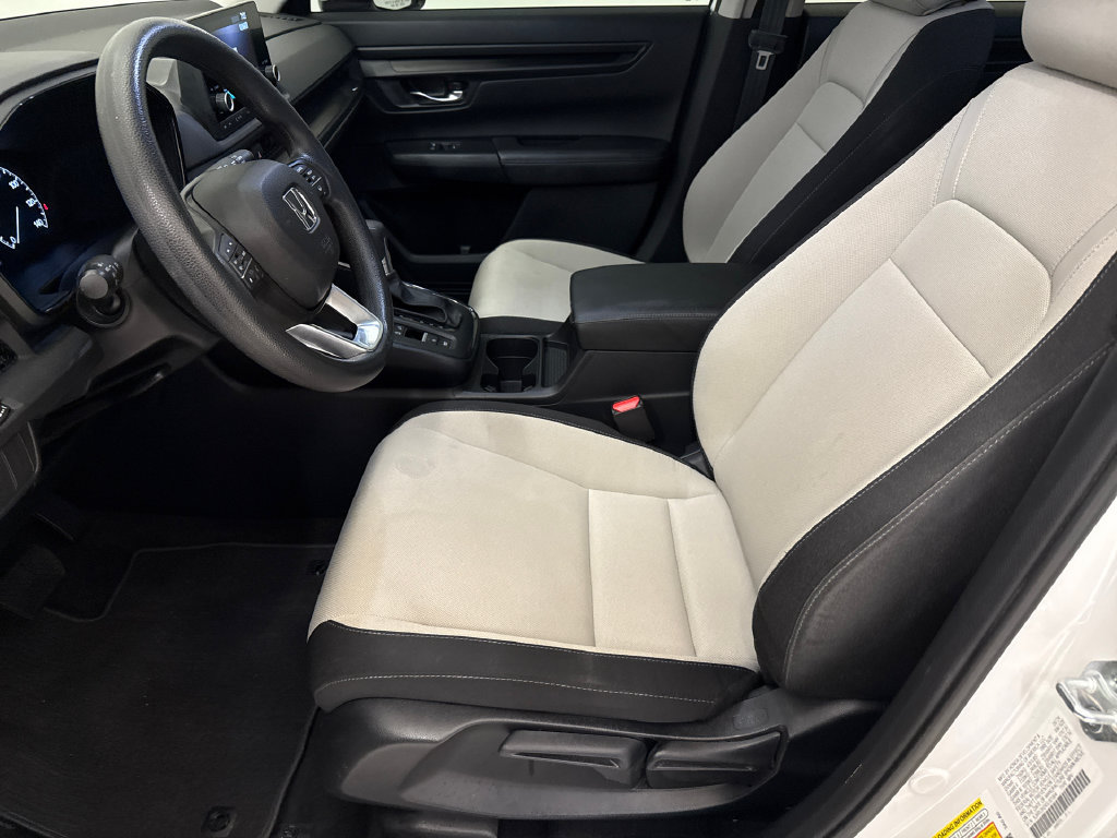 Used 2025 Honda CR-V LX image 17