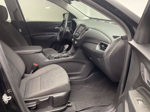 Used 2022 Chevrolet Equinox LT FWD image 22