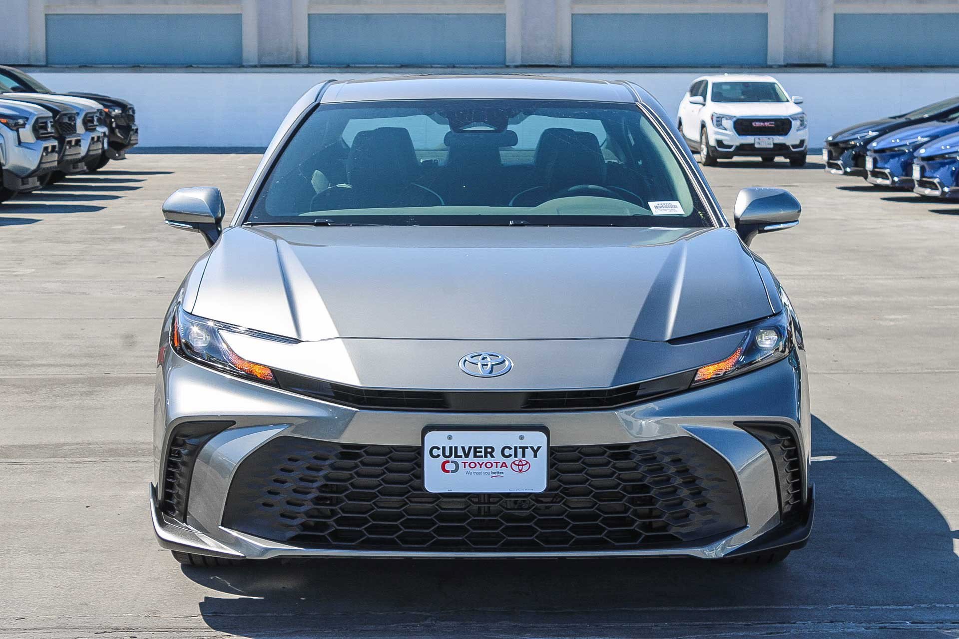 New 2026 Toyota Camry SE FWD image 2
