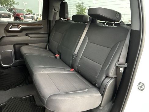 Used 2024 Chevrolet Silverado 1500 LT Trail Boss AWD/4WD image 27