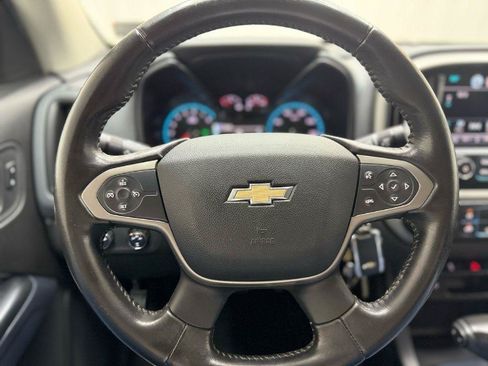 Used 2016 Chevrolet Colorado Z71 AWD/4WD image 12
