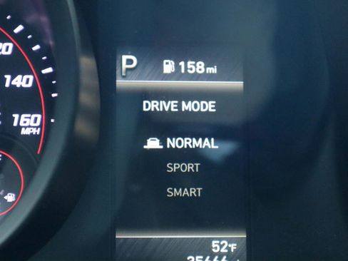 Used 2023 Hyundai Elantra SEL image 73